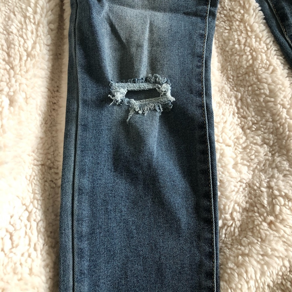 Kendall + Kylie The Iconic High Rise Straight jean , size 5/27